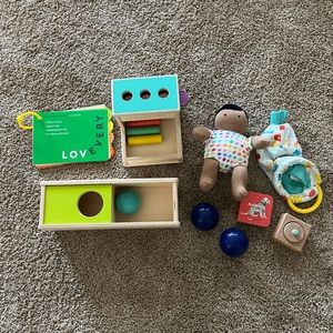 Lovevery The Thinker Play Kit 11-12 months